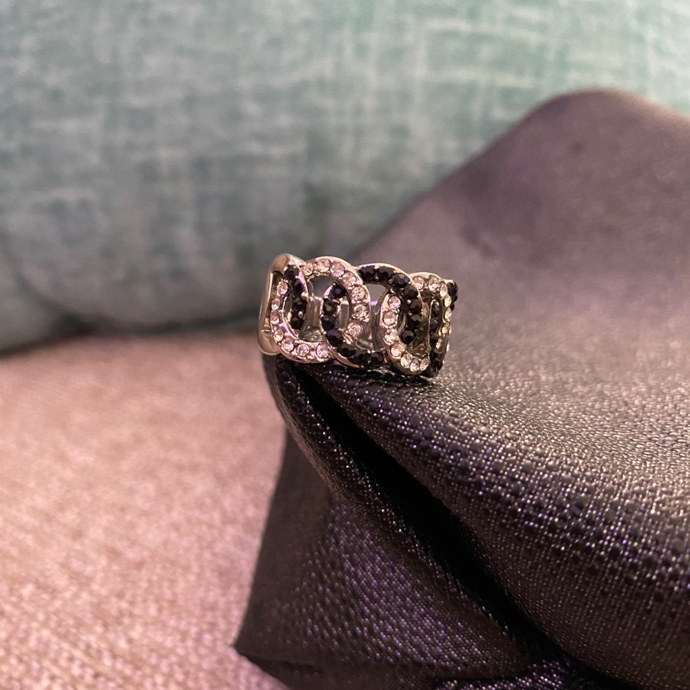 Black & Silver Circle Ring
